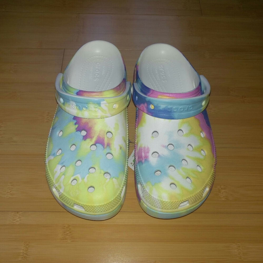 -NEW- Crocs Classic Platform Clogs Tie Dye 8 - Picture 5 of 15